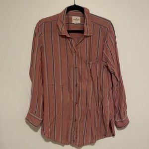American Eagle Oversized Fit Button Down Size M